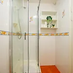 Appartamento 120 - Two Bed - Sleeps 4 - Parking Galway