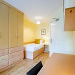 Appartamento 120 - Two Bed - Sleeps 4 - Parking *